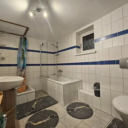 Apartmán Fewo-o3 3-6-personen-23km-bis-frankfurt-nord *